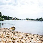 Zátoka Szálloda