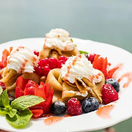 Zatoka מלון סנץ