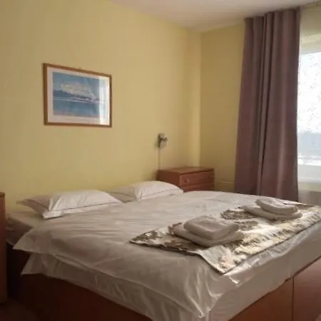 Hotel Zatoka 3*