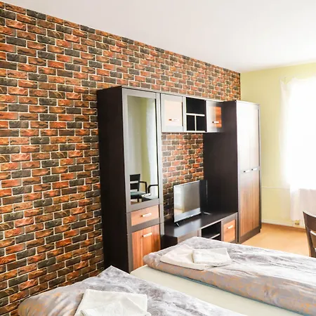 מלון Zatoka סנץ