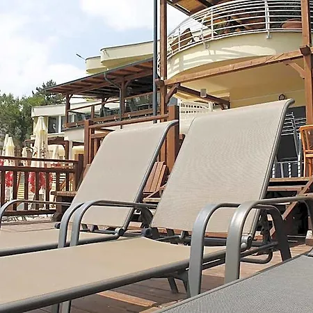 Hotel Zatoka 3*