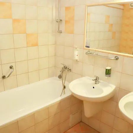 Hotel Zatoka Senec